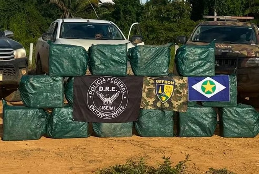 Dois são presos e 600 kg de cocaina é apreendida em zona rural 